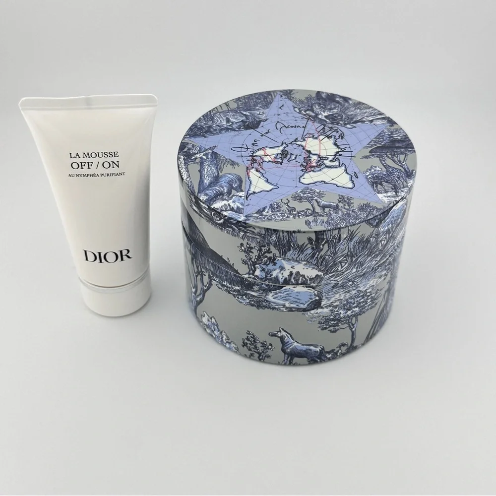 🆕 DIOR Skincare Set w/ Blue & White Vanity Jar, Reusable Toner Pads & Cleanser